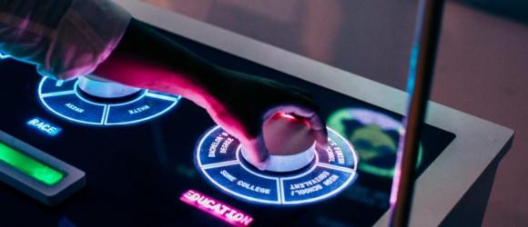 Interacting with a dial interface