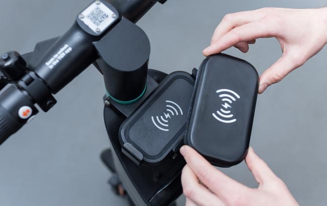 Bike with a Bluetooth touch device