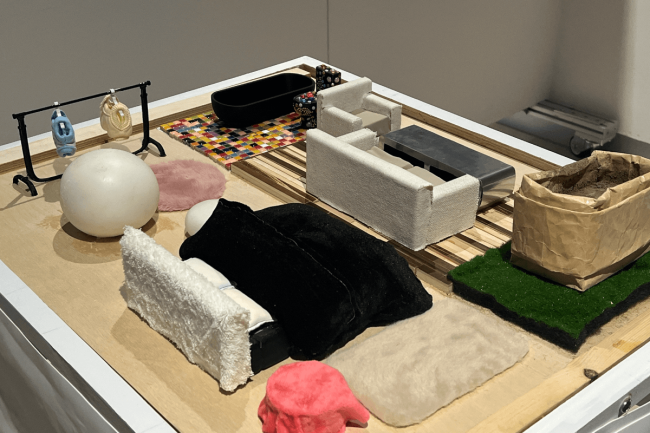 fabricated table side (sensory)