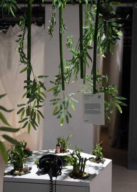 The whole view of the installation.